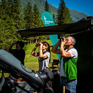 SWAROVSKI OPTIK stellt hochwertige Testgeräte für den NatureWatch zur Verfügung © NPHT/Florian Kreidl-Glück